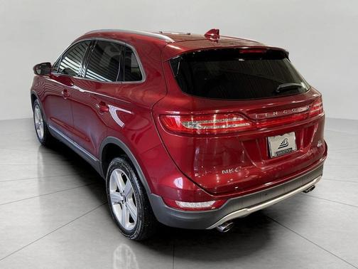 RUBY RED METALLIC TINTED CC 2016 Lincoln MKC Premier
