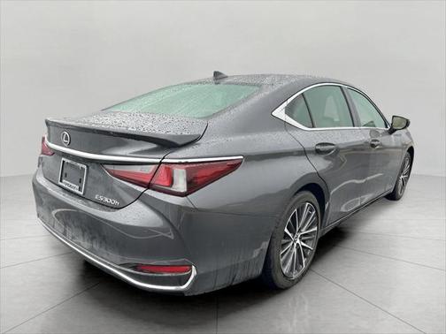 2024 Lexus ES 300h Base