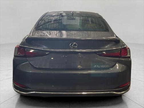 2024 Lexus ES 300h Base