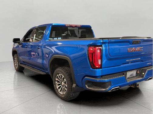 Dynamic Blue Metallic 2022 GMC Sierra 1500 AT4