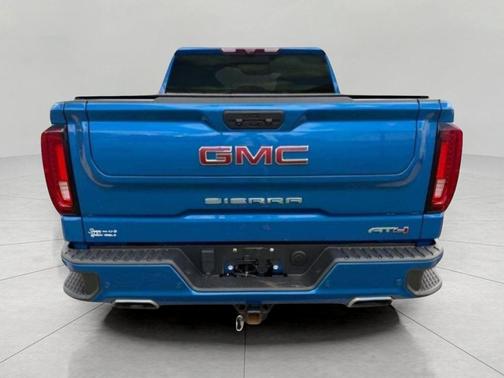 Dynamic Blue Metallic 2022 GMC Sierra 1500 AT4