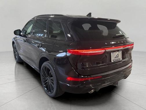 2025 Lincoln Corsair Reserve