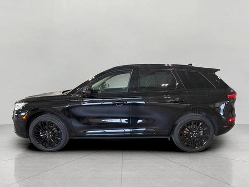 2025 Lincoln Corsair Reserve