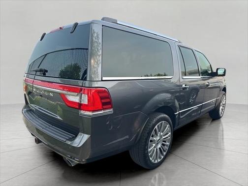 2017 Lincoln Navigator L Reserve