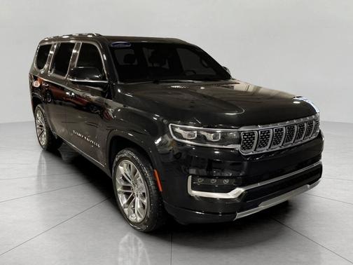 Diamond Black Crystal Pearlcoat 2022 Jeep Grand Wagoneer Series II 4x4
