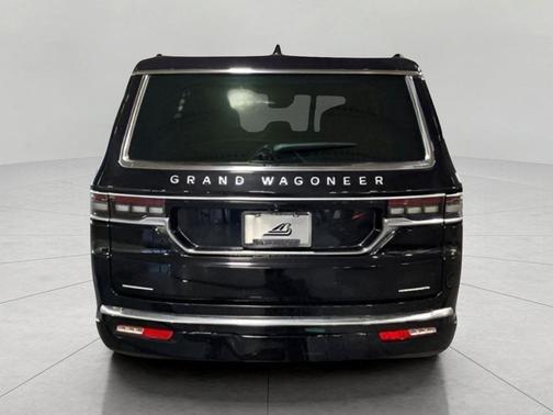 Diamond Black Crystal Pearlcoat 2022 Jeep Grand Wagoneer Series II 4x4