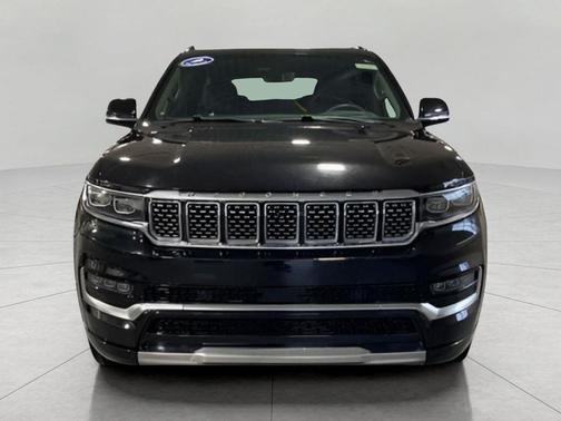 Diamond Black Crystal Pearlcoat 2022 Jeep Grand Wagoneer Series II 4x4