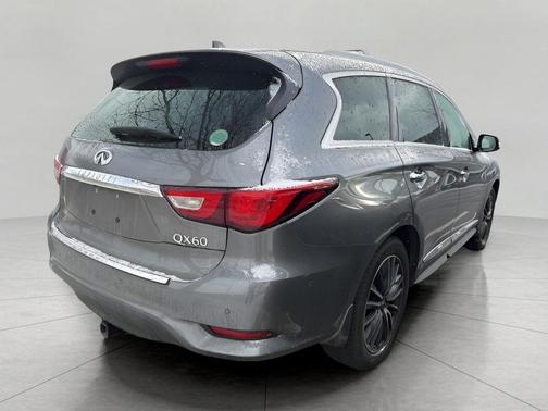 2017 INFINITI QX60 Base