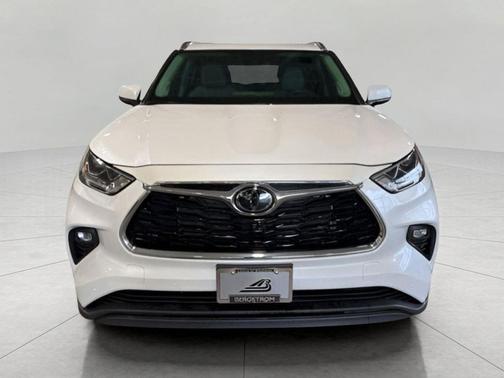 Wind Chill Pearl 2023 Toyota Highlander Limited