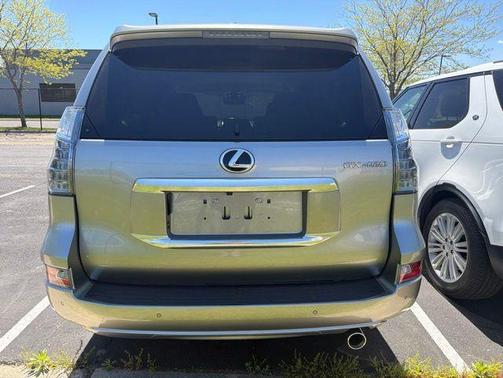 Atomic Silver 2023 Lexus GX 460 Premium