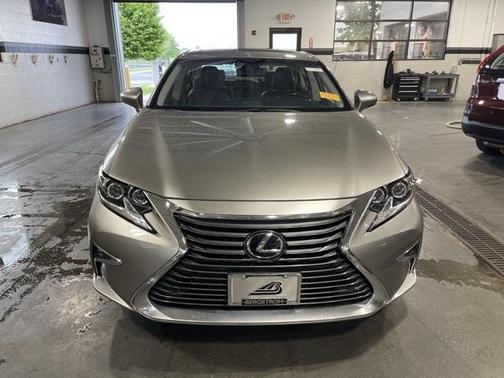 2016 Lexus ES 350 Base