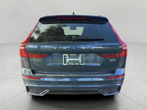 Denim Blue Metallic 2025 Volvo XC60 B5 Plus