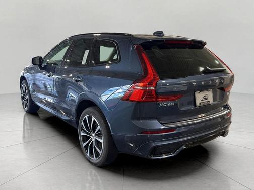 Denim Blue Metallic 2025 Volvo XC60 B5 Plus