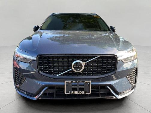 Denim Blue Metallic 2025 Volvo XC60 B5 Plus