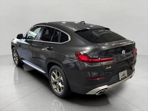 2022 BMW X4 xDrive30i