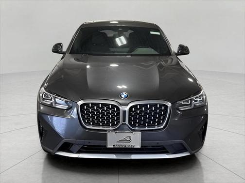 2022 BMW X4 xDrive30i