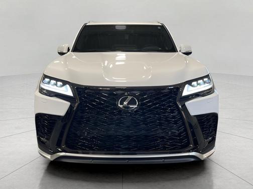 2026 Lexus LX 700h F SPORT Handling