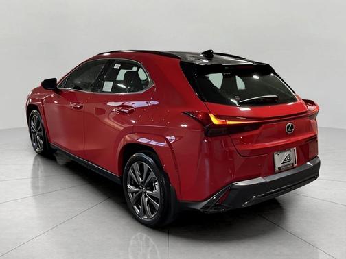 2025 Lexus UX 300h F SPORT Design