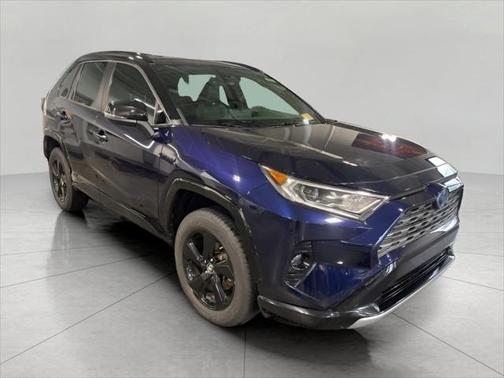 2019 Toyota RAV4 Hybrid SE