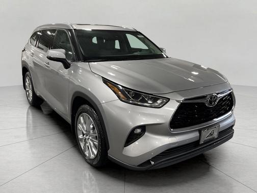 2022 Toyota Highlander Limited