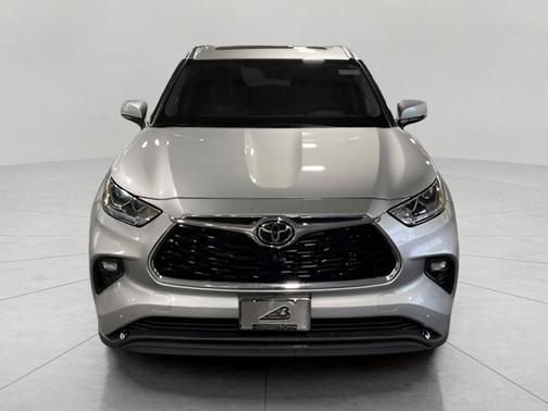 2022 Toyota Highlander Limited