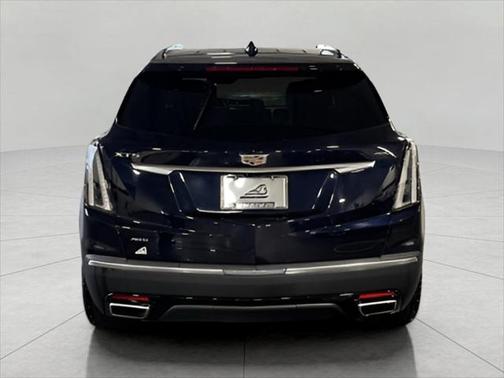 2022 Cadillac XT5 Sport