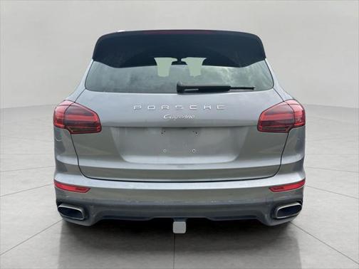 2016 Porsche Cayenne Base