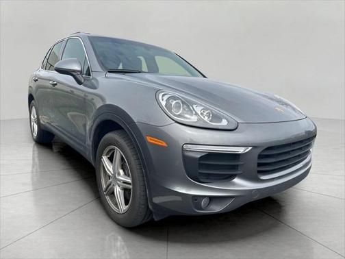 2016 Porsche Cayenne Base