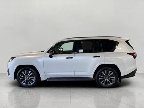 2025 Lexus LX 600 Premium