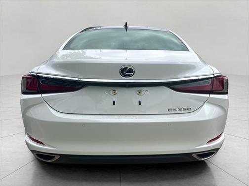 2022 Lexus ES 350 Ultra Luxury