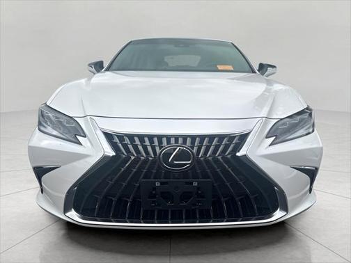 2022 Lexus ES 350 Ultra Luxury