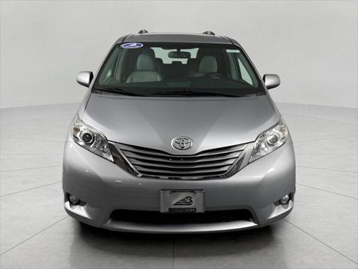 2017 Toyota Sienna XLE Premium