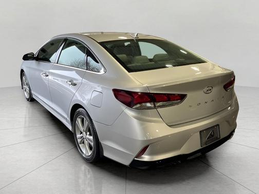2018 Hyundai SONATA Limited