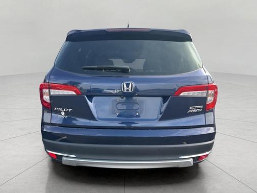 2019 Honda Pilot Touring 8-Passenger