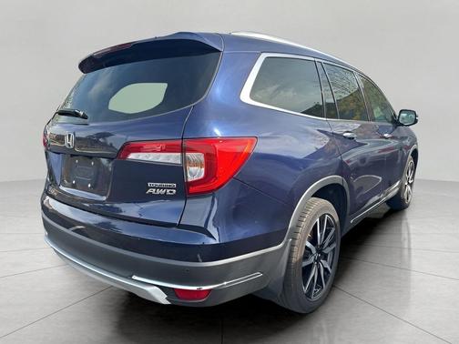 2019 Honda Pilot Touring 8-Passenger
