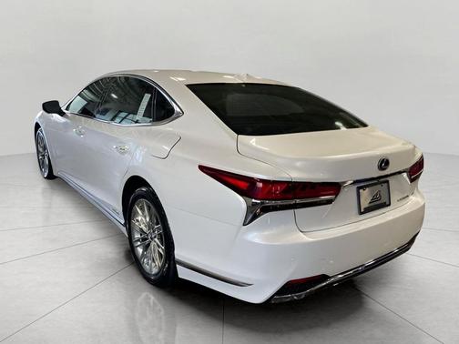 Eminent White Pearl 2019 Lexus LS 500h Base