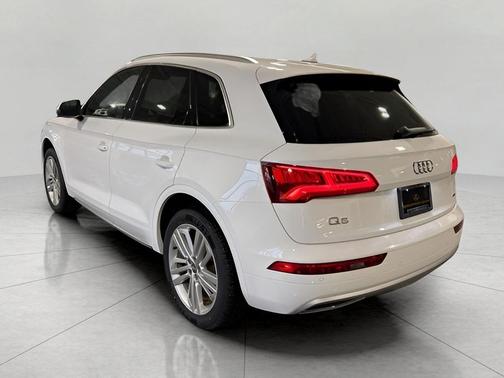 2019 Audi Q5 2.0T Premium Plus