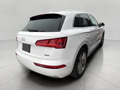 2019 Audi Q5 2.0T Premium Plus