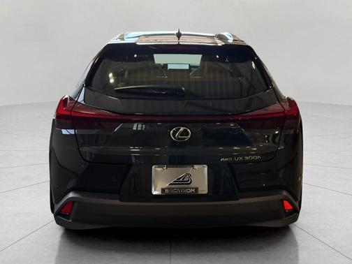Caviar 2026 Lexus UX 300h Premium