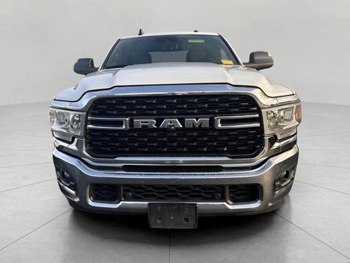 2022 RAM 2500 Big Horn Crew Cab 4x4 6'4' Box