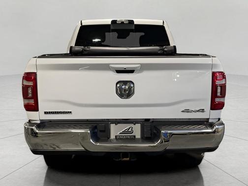 2022 RAM 2500 Big Horn Crew Cab 4x4 6'4' Box