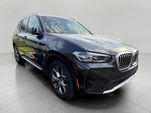 Dark Graphite Metallic 2024 BMW X3 xDrive30i