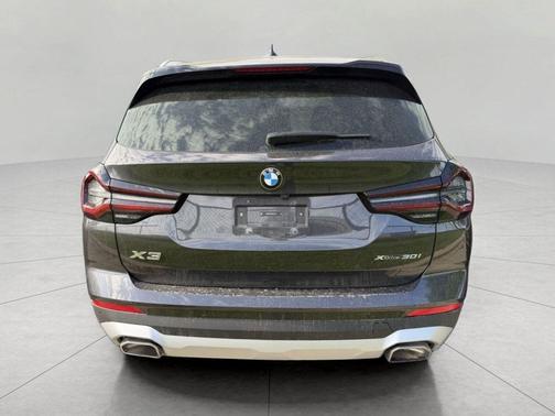 Dark Graphite Metallic 2024 BMW X3 xDrive30i