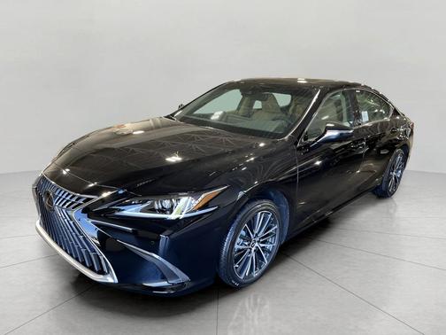 2025 Lexus ES 300h Base