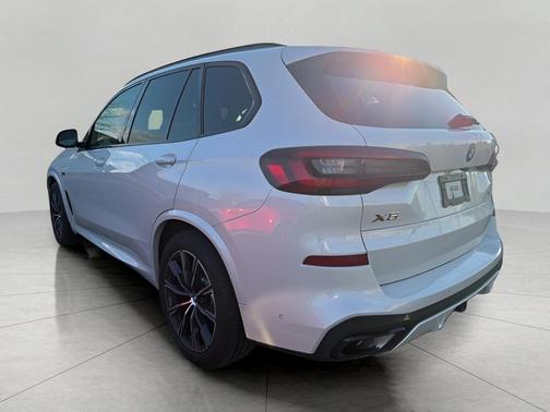 2023 BMW X5 PHEV xDrive45e