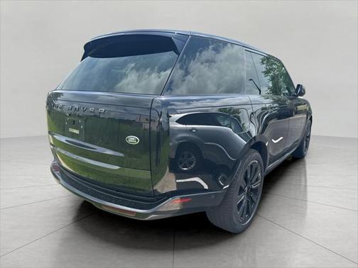 2023 Land Rover Range Rover P400 SE