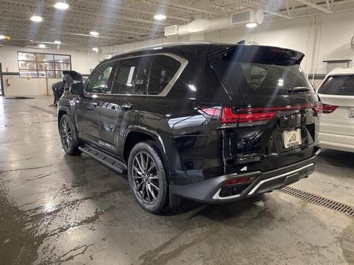 2024 Lexus LX 600 Base