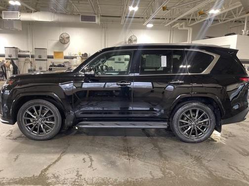 2024 Lexus LX 600 Base