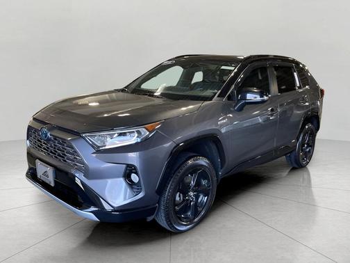 2021 Toyota RAV4 Hybrid SE