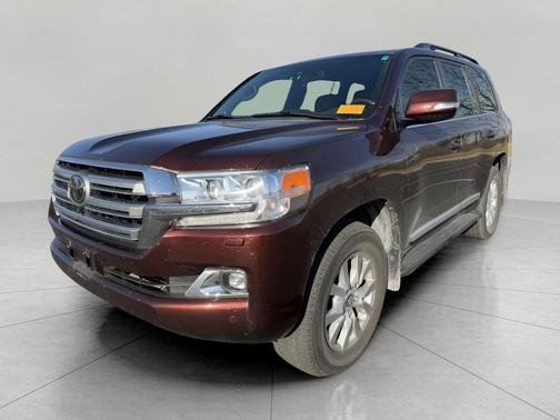 2016 Toyota Land Cruiser Base